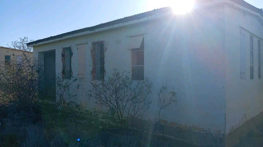 2 Bedroom Property for Sale in Aberdeen Eastern Cape